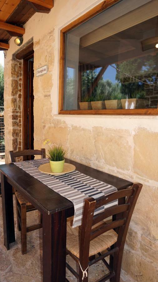 Studio Panagiota - Oasis Holiday Houses Kokkinos Pirgos Ngoại thất bức ảnh